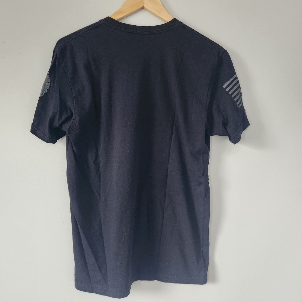 Black and Green Short Sleeve Tee Casual Style - Picture 8 of 8